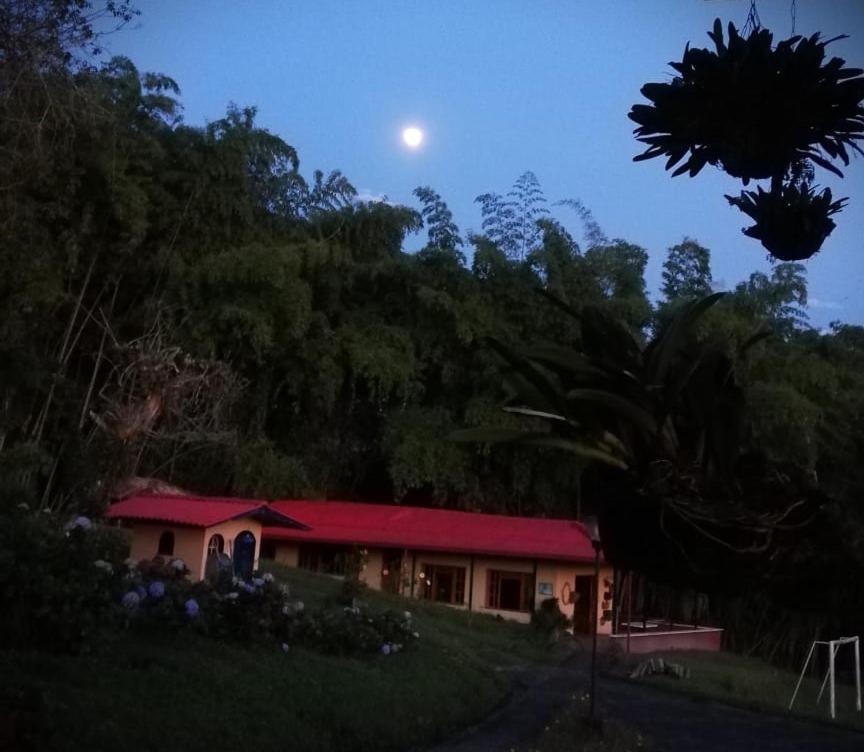 Filandia - Finca Rural La Guadalupana Hotel Exterior photo
